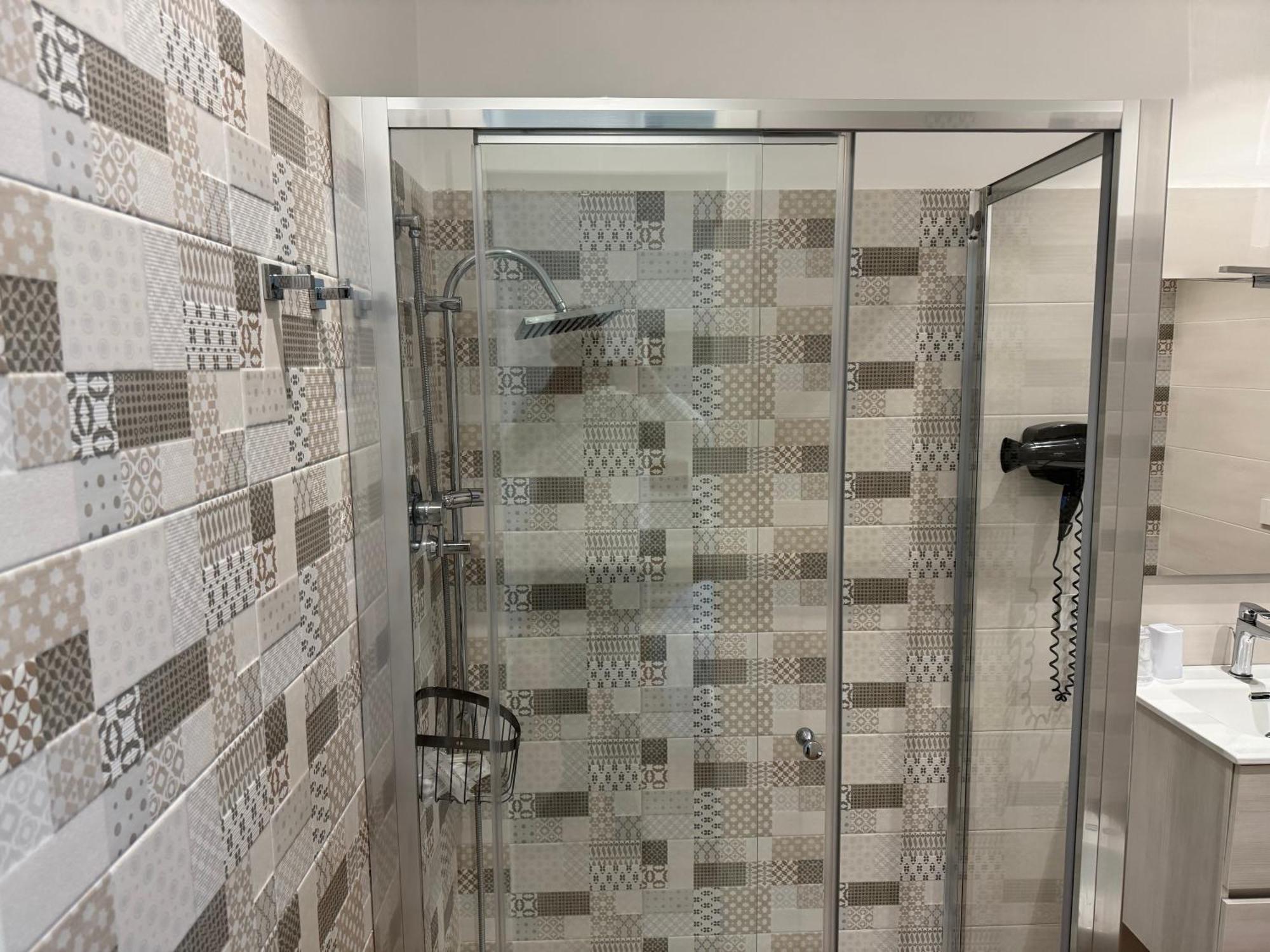 La Vecchia Stazione B&B 瓦斯托 外观 照片